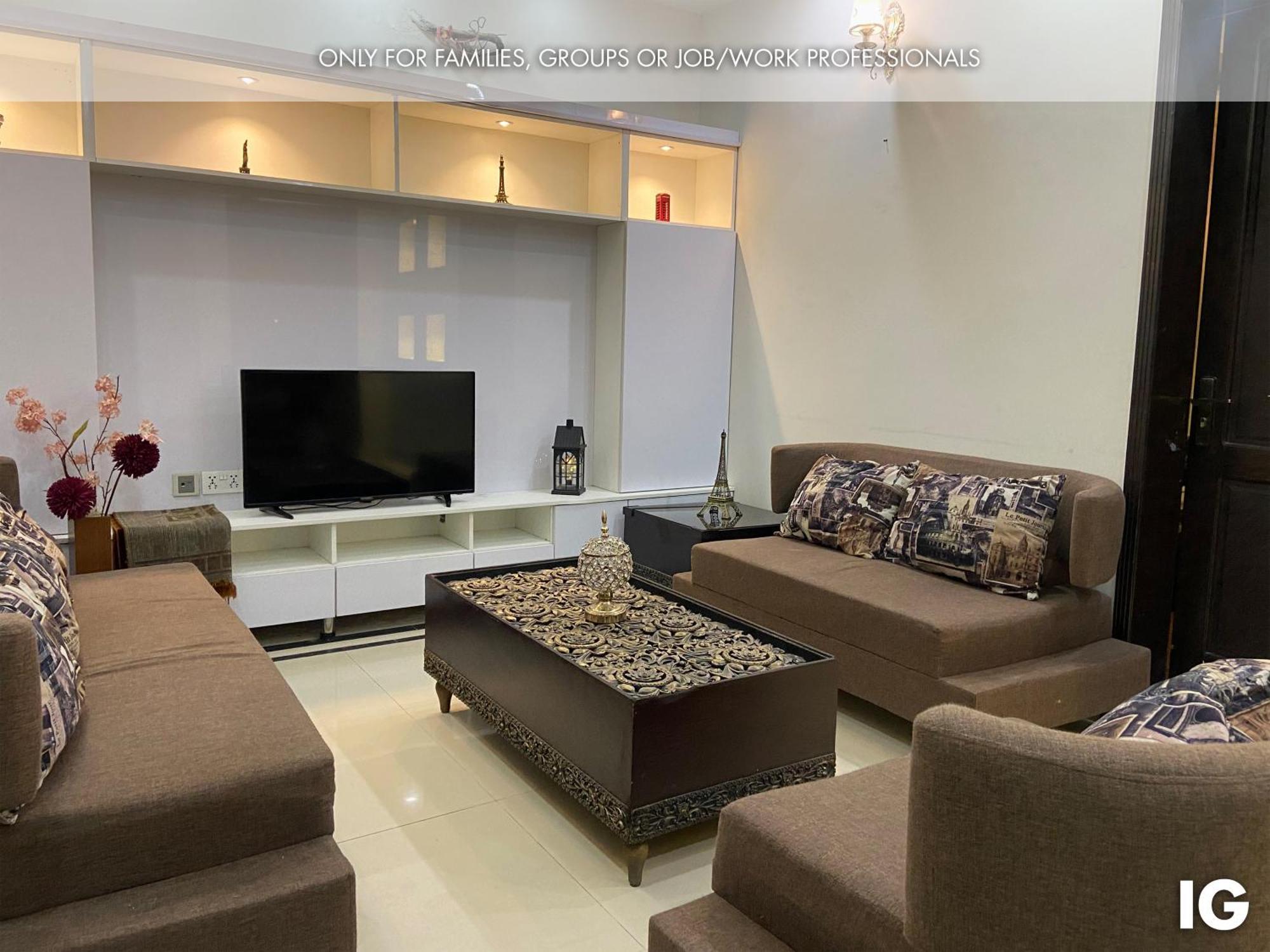 3 Bedroom Furnished Holiday Home Near Valencia Town, Lake City & Ring Road Lahore Bagian luar foto